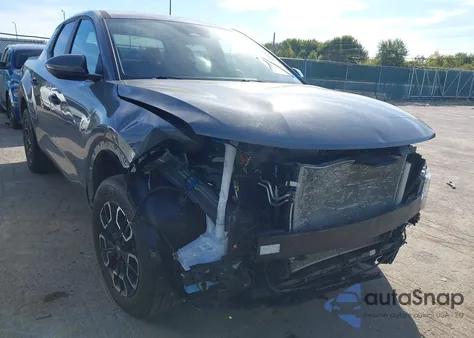 2022 Hyundai Santa Cruz Sel z USA, uszkodzony, nr VIN 5NTJBDAE5NH014200